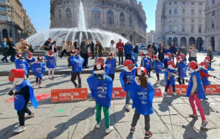 Cento giorni agli Europei "Genova 2025. Studenti e società di Scherma in piazza De Ferrari con un flash mob.